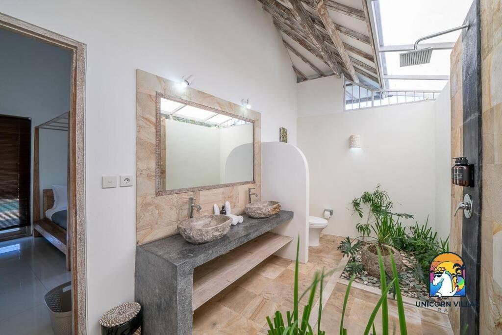 Villa Eva - By Unicorn Villas Bali Улувату Экстерьер фото