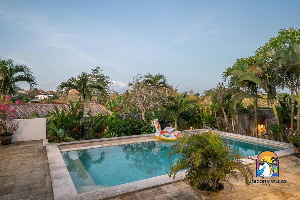 Villa Eva - By Unicorn Villas Bali Улувату Экстерьер фото