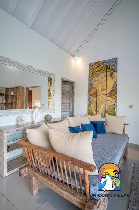 Villa Eva - By Unicorn Villas Bali Улувату Экстерьер фото
